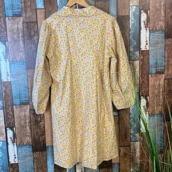 Lindsay Brooke x Roole Medium cotton button down Floral Dress - Picture 14 of 16